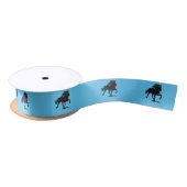 Töltendes Islandpferd Satijnen Lint (Spoel)