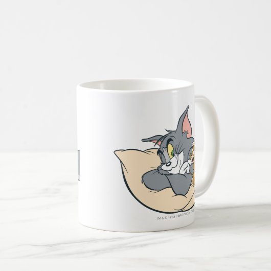 Tom en Jerry On Pillow Koffiemok (Voorkant rechts)
