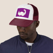 Tom Trucker Hat Pet (In situ)