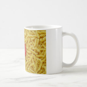 Tomaat met fusilli pasta koffiemok