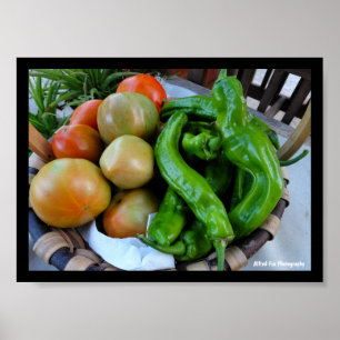 Tomaten en Groene Paprika's in Mand Poster