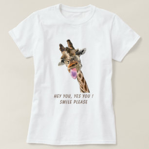 Tongue Out Giraffe Funny T-shirt - Aangepaste teks