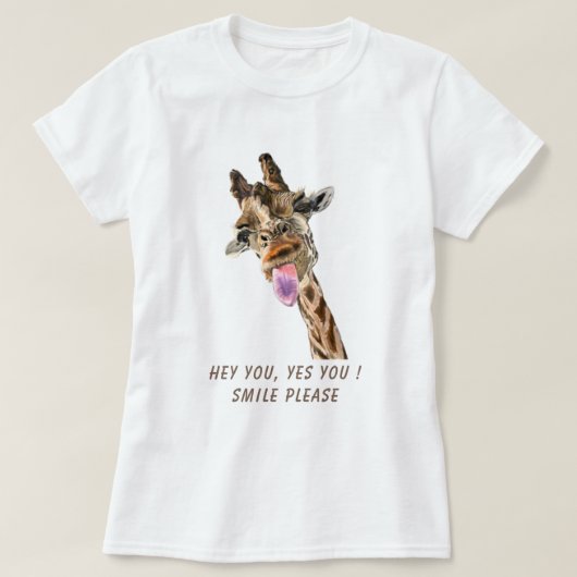 Tongue Out Giraffe Funny T-shirt - Aangepaste teks (Design voorkant)