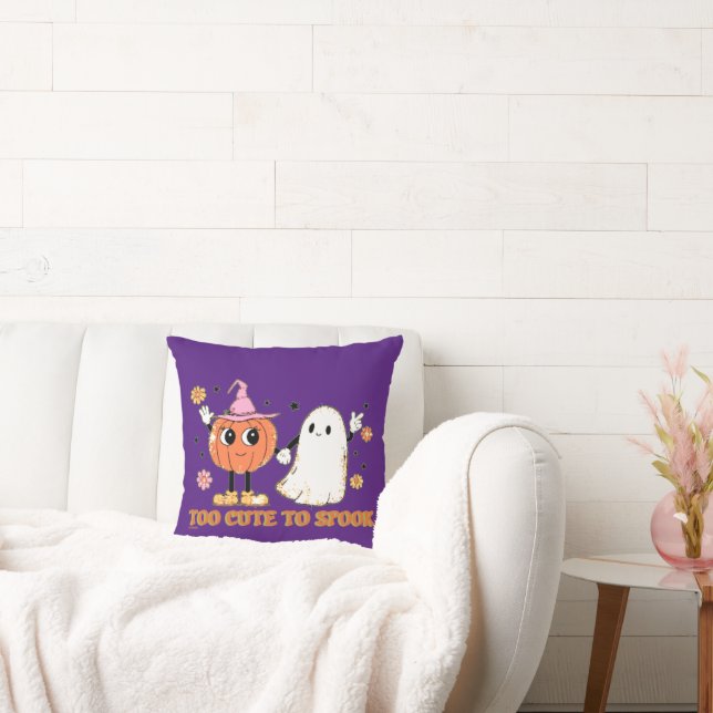 TOO CUTE OM grappige, leuke geest-halloween TE SPR Kussen (Bank)