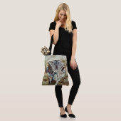 toonbeeld tote bag (Op model)