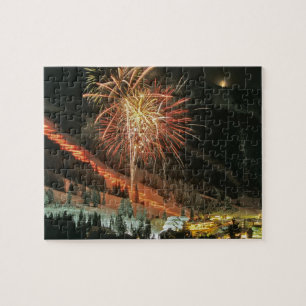 Toortslichtoptocht en vuurwerk tijdens Winter Legpuzzel