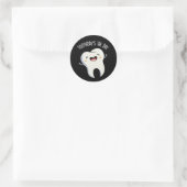 Toothday's De Dag Grappige Tandpuns Donker BG Ronde Sticker (Tas)