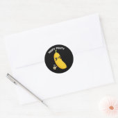 Tooty Fruity Funny Banana Fruit Pun Dark BG Ronde Sticker (Envelop)