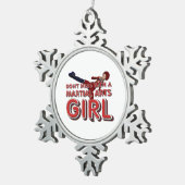 TOP Martial Arts Girl Tin Sneeuwvlok Ornament (Rechts)