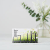 top van een zwart ijzerhek in de openlucht visitekaartje (Staand voorkant)