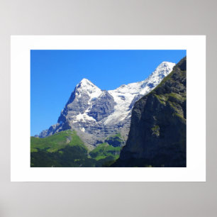 Topjes in de bergen in de Zwitserse Alpen Poster