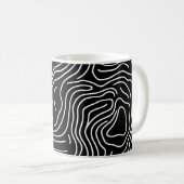 Topographic Line Art in Black 🗺️ Koffiemok (Voorkant rechts)