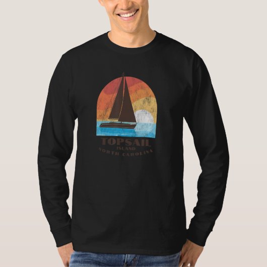 Topsail Island, NC Vacationing Sailboating Sunrise T-shirt (Voorkant)