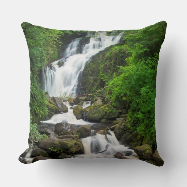 Torc-waterval landschappelijk, Ierland Kussen (Voorkant)