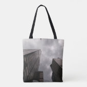 Toren in de stad. tote bag (Achterkant)