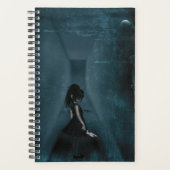 Tormented Gothic Girl Planner (Voorkant)