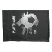 Torn Soccer Personalized Dark Pillowcase Kussensloop (Voorkant)