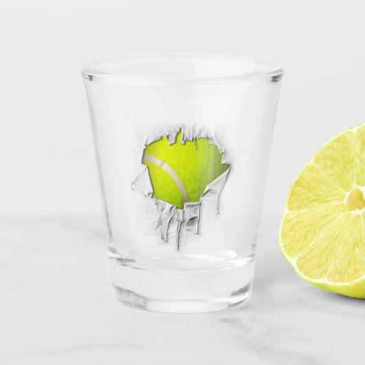 Torn Tennis Shot Glass Glas (Voorkant)