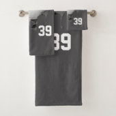 Torn Volleyball Bad Handdoek (Insitu)