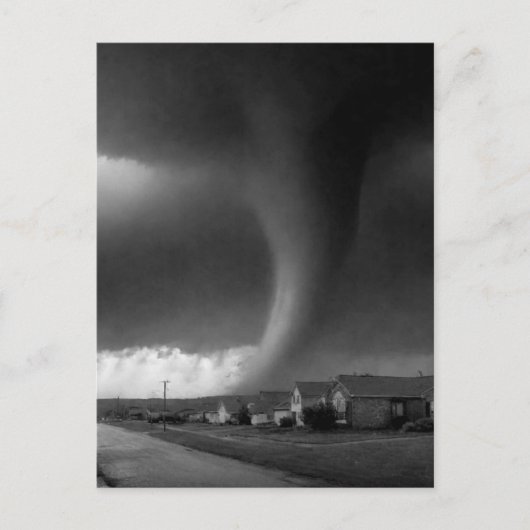 Tornado B&W Briefkaart (Voorkant)