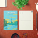 Toronto Canada Travel Art Vintage Briefkaart<br><div class="desc">Toronto retro vector reisontwerp. Toronto,  de hoofdstad van de provincie Ontario,  is een belangrijke Canadese stad langs de noordwestelijke oever van het Ontariomeer.</div>