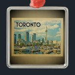 Toronto Canada Vintage Travel Ornament<br><div class="desc">Een cool  ornament van Toronto met de GN-toren en het skyline-uitzicht van de stad met de haven vooraan.</div>