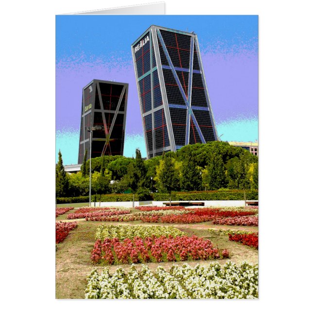 Torres Kio de Madrid (Voorkant)