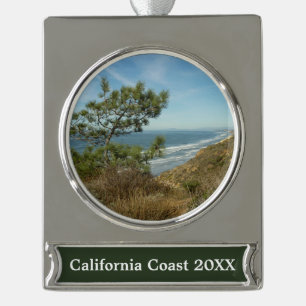 Torrey Pine en Californische kustlijn landschap Verzilverd Banner Ornament