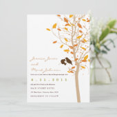 Tortelduifjes in de herfst in de boom met valblade kaart (Staand voorkant)