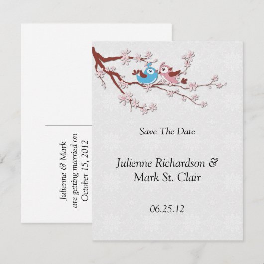 Tortelduifjes kersenbloesems slaan de datum op aankondigingskaart (Voorkant / Achterkant)