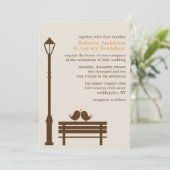 Tortelduifjes op Park Bench Wedding Kaart (Staand voorkant)