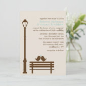 Tortelduifjes op Park Bench Wedding Kaart (Staand voorkant)