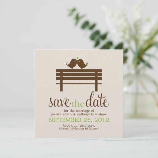 Tortelduifjes op Park Bench Wedding Save The Date (Staand voorkant)