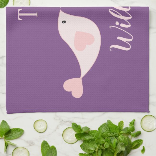 Tortelduifjes paarse en roze theedoek (Gevouwen)
