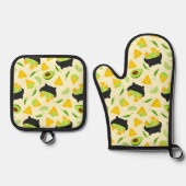 Tortilla Chips en Guacamole Pattern Ovenwant & Pannenlap Set (Voorkant)
