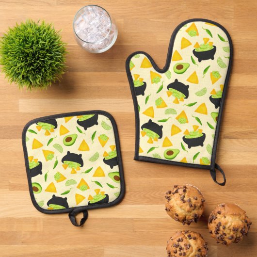 Tortilla Chips en Guacamole Pattern Ovenwant & Pannenlap Set (Top down)