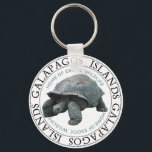 Tortoise de Galapagos Sleutelhanger<br><div class="desc">De tortoise van Galapagos is de grootste levende soort schildpad en het 10de zwaarste levende reptiel, met een gewicht van meer dan 880 lbs. en een lengte van 5, 9 voet. Met een levensduur van meer dan 100 jaar in het wild is het een van de langstlevende gewervelde dieren. Een...</div>