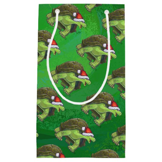 Tortoise in Santa Hat op groen Klein Cadeauzakje (Voorkant)