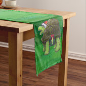 Tortoise in Santa Hat op groen Korte Tafelloper (Voorbeeld)