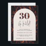 Tortoiseshel Arch Wild 30th Birthday Invitation Kaart<br><div class="desc">Kan volledig worden aangepast aan uw behoeften.
© Gorjo Design. Gemaakt voor je via het Zazzle platform. 

// Hulp nodig bij het aanpassen van uw ontwerp? Heb je andere ideeën? Je kunt me direct aanraken (Zoe).</div>