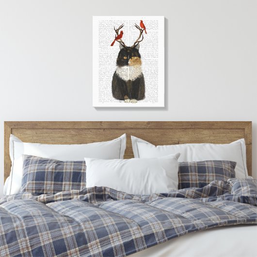 Tortoiseshel Kat met Antlers en Rode vogels Canvas Afdruk (Insitu (Slaapkamer))