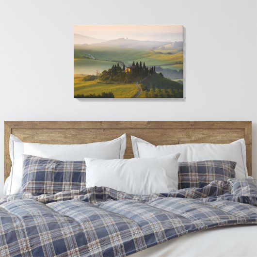 Toscane berglandschap op zonsopgang canvas afdruk (Insitu (Slaapkamer))