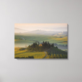 Toscane berglandschap op zonsopgang canvas afdruk