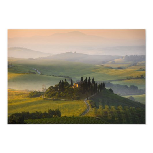 Toscane berglandschap op zonsopgang foto afdruk (Voorkant)