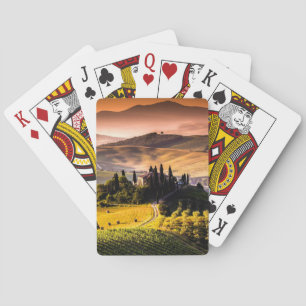 Toscane, Italië landschap. Pokerkaarten