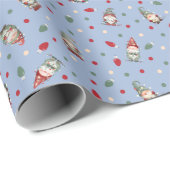 Tossed Gnomes Wrapped in Lights on Light Blue Cadeaupapier (Rol Hoek)