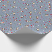 Tossed Gnomes Wrapped in Lights on Light Gray-Blue Cadeaupapier (Hoek)