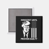 Tot bewezen schuld Trump Mugshot 2024 USA Flag Te Magneet (Voorkant / Achterkant)