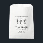 Tot de dood, doe ons feest vrijgezellenweekend bedankzakje<br><div class="desc">Dit eenvoudige maar superchique uitnodigingsontwerp heeft dansende skeletten en een spookachtig thema.</div>