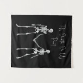 Tot de dood doen we deel Skeleton Tapestry Wandkleed (Voorkant (horizontaal))